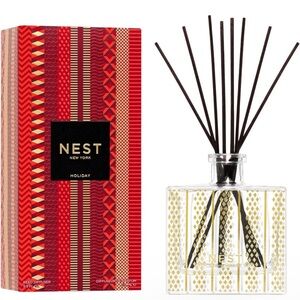NEST New York Holiday Reed Diffuser